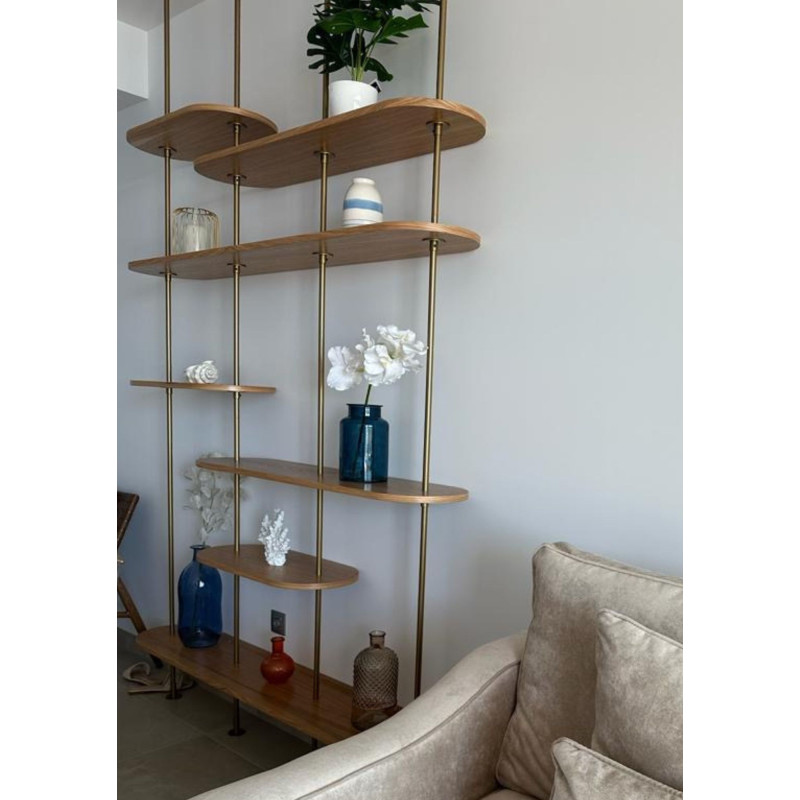 Regał rozporowy - nowoczesność, elegancja i funkcjonalność w jednym Regał rozporowy - nowoczesność, elegancja i funkcjonalność w jednym