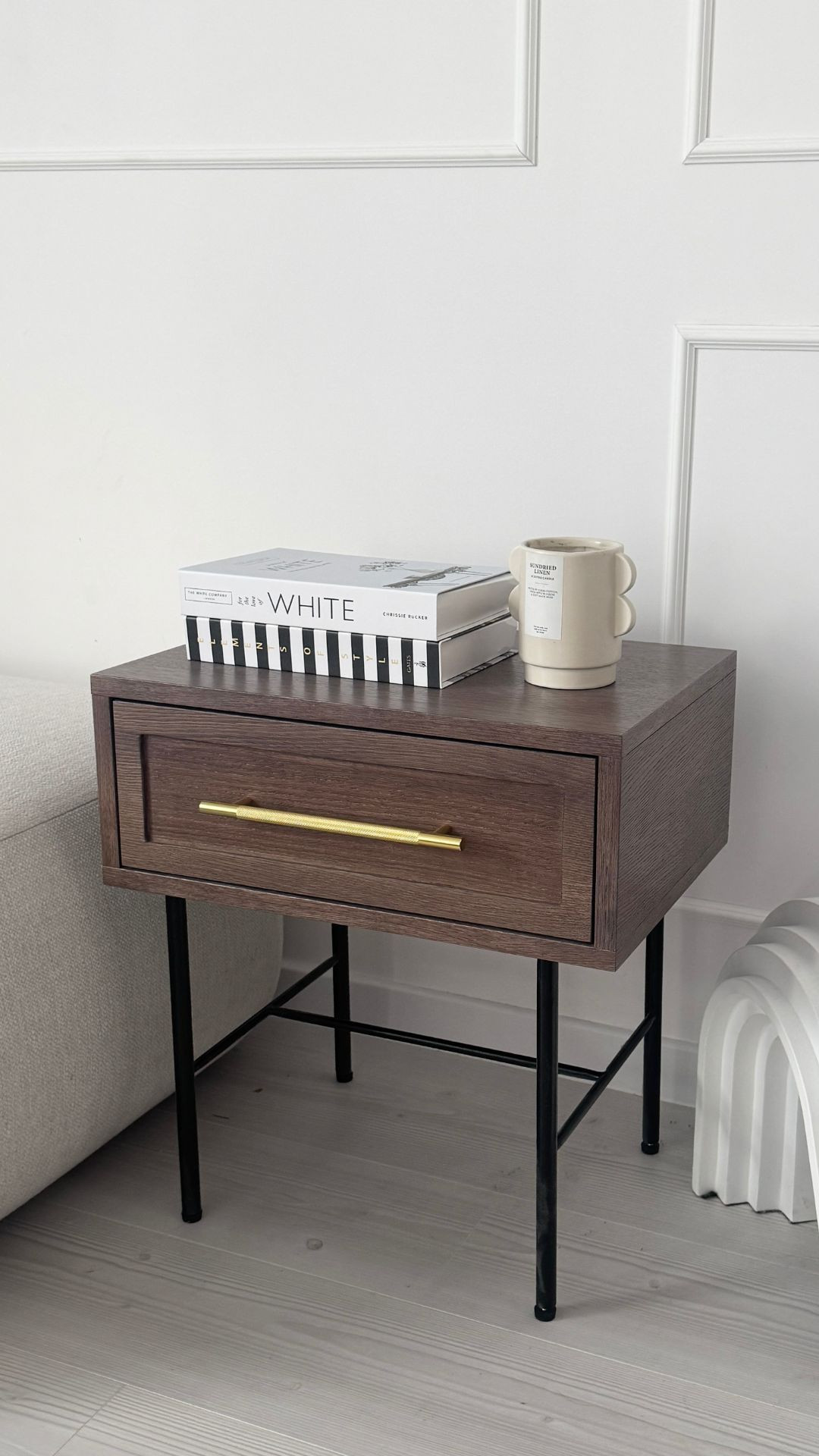 AZIZA Nightstand – Elegant Design with a Drawer and a Gold Handle