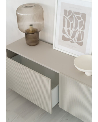 VICTORIA chest of drawers with a beige, grooved front and rounded wooden legs