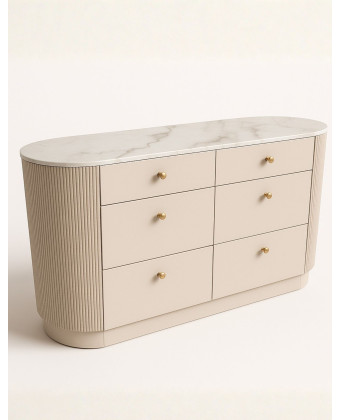 "Kashmir" kitchen island with a sintered countertop and gold handles
