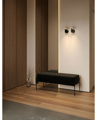 Czarna dekoracyjna ławeczka do przedpokoju