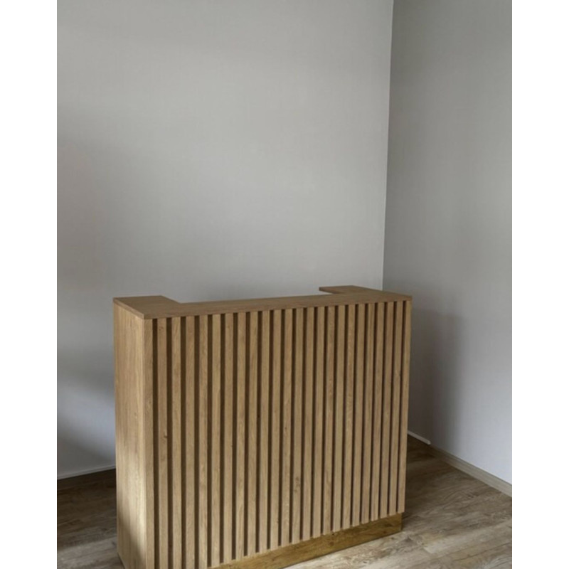 recepcja do salonu beauty ryflowana lada recepcyjna premium nowoczesna recepcja kosmetyczna biała złota recepcja do salonu beauty ryflowana lada recepcyjna premium nowoczesna recepcja kosmetyczna biała złota