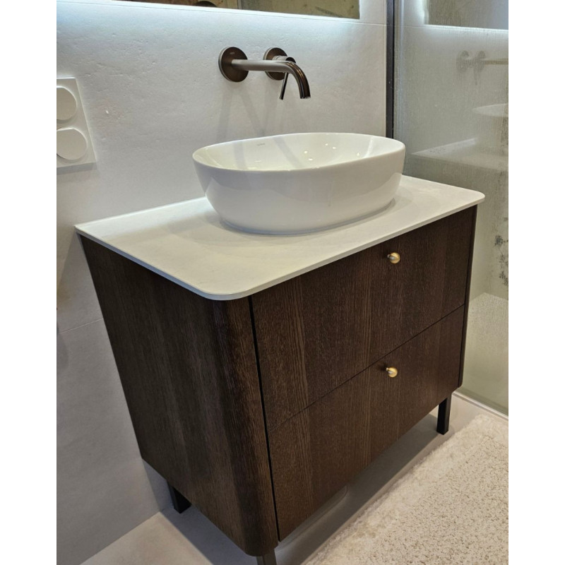 Szafka łazienkowa ZURE z forniru dębowego bejcowanego z dwiema szufladami i umywalką nablatową Szafka łazienkowa ZURE z forniru dębowego bejcowanego z dwiema szufladami i umywalką nablatową