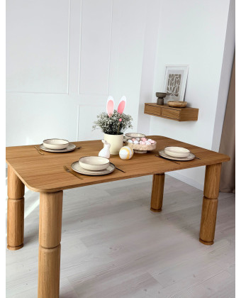 stół dębowy z toczonymi nogami do jadalni z forniru dębowego