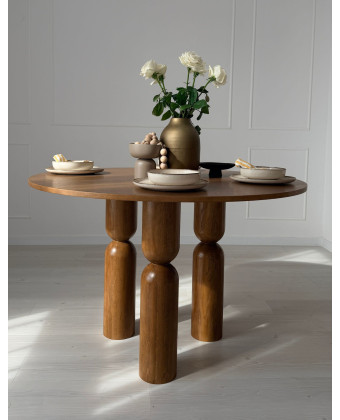 Stół okrągły dębowy brunatny z toczonymi nogami | Drewniany stół do jadalni