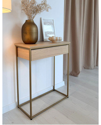 Nowoczesna konsola SEVIL jasne drewno z szufladami w salonie