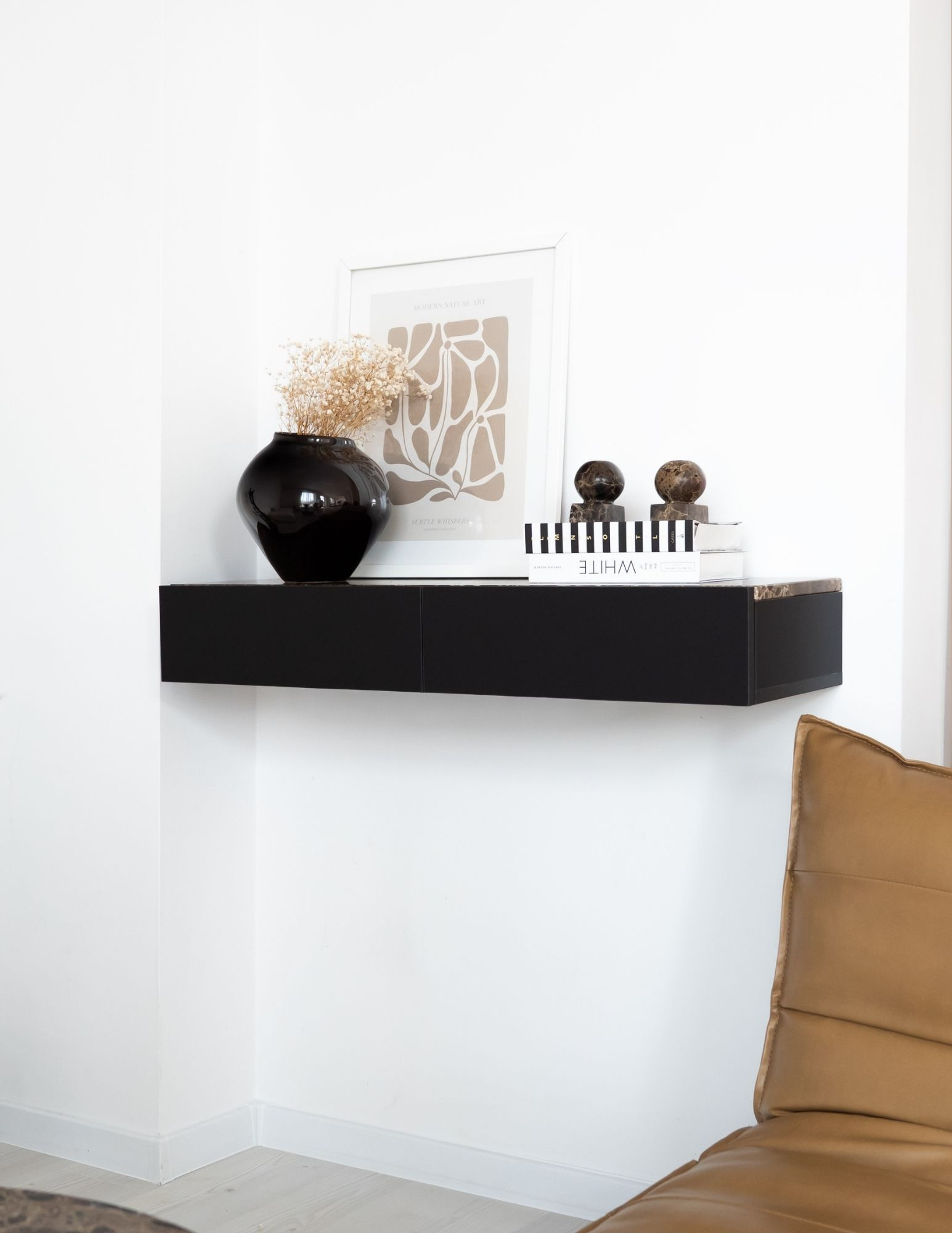 Konsola TERRA z szufladami – minimalistyczna konsola do salonu