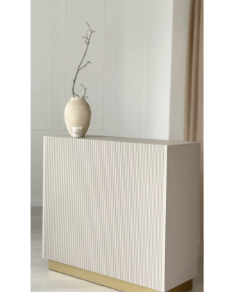 Ryflowana lada recepcyjna do salonu kosmetycznego