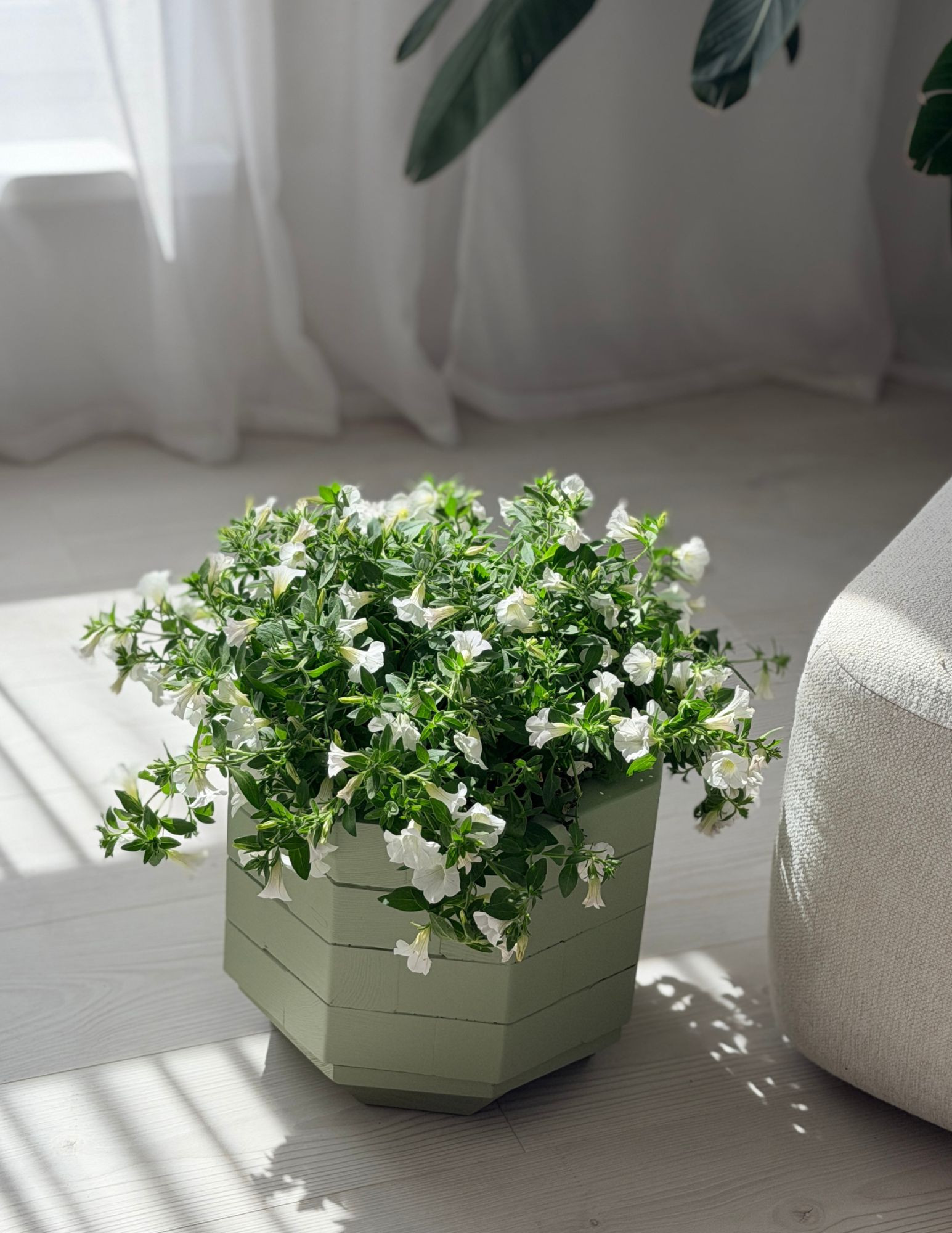 SAGE Drewniana Donica Ogrodowa Ośmiokątna 30x30 - Prezent na Dzień Mamy