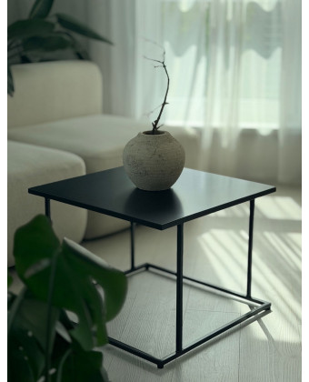 stalowy stolik kawowy loft czarny kwadratowy madeline salon