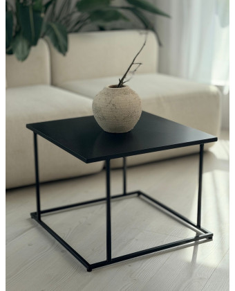 stalowy stolik kawowy loft czarny kwadratowy madeline salon