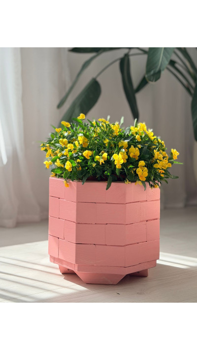 SAGE Drewniana Donica Ogrodowa Ośmiokątna Różowa 30x30 cm – Prezent dla Mamy SAGE Drewniana Donica Ogrodowa Ośmiokątna Różowa 30x30 cm – Prezent dla Mamy