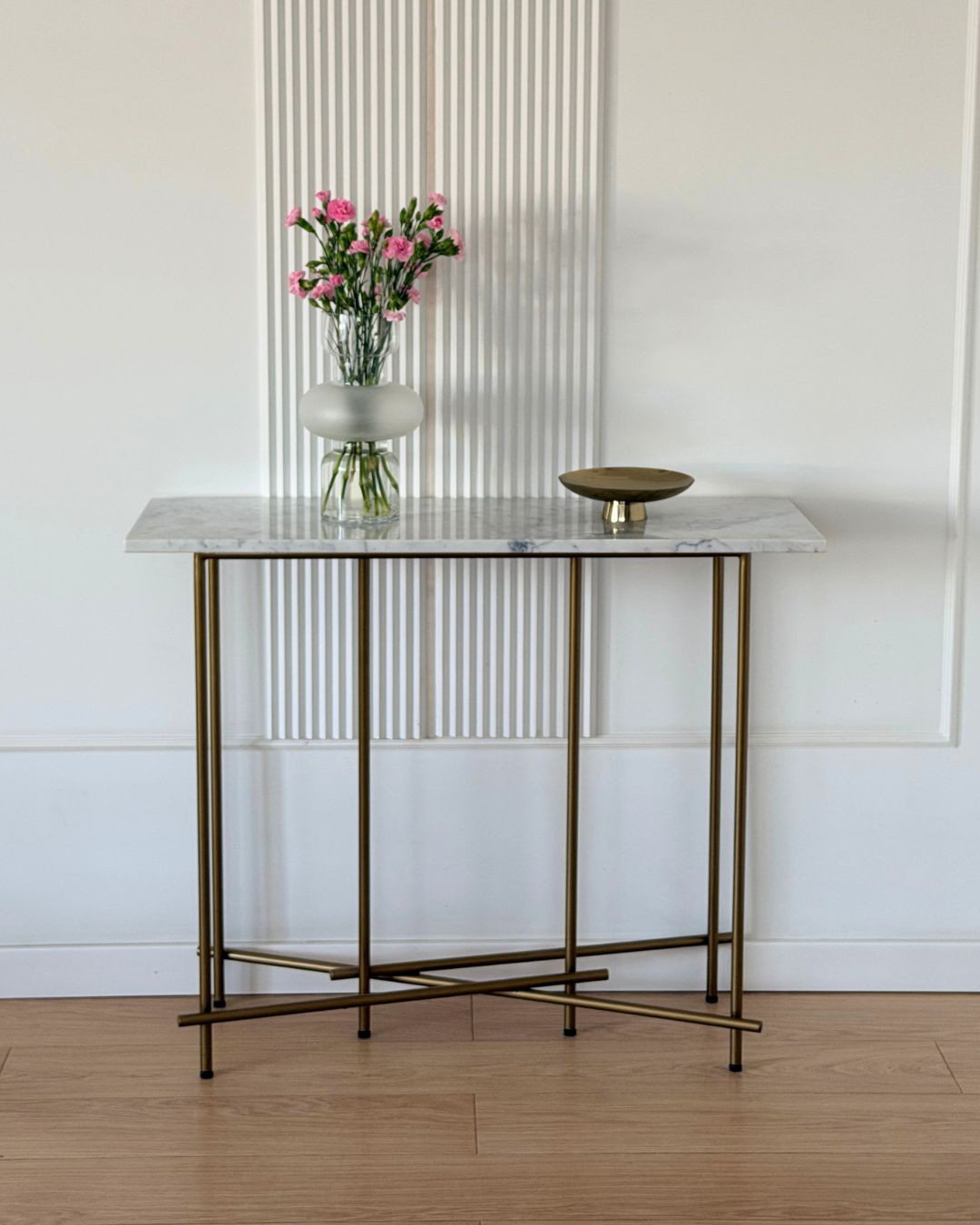 NEW YORK Marble Console Table – Gold Legs | Papierówka