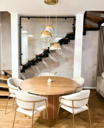 IZUMI Round Table with a Natural Veneer Top